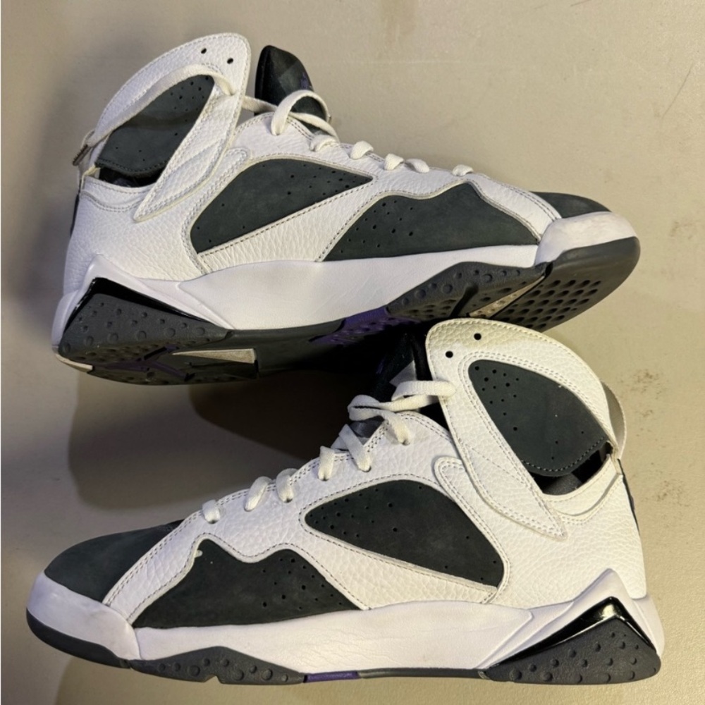 Jordan Flint 7